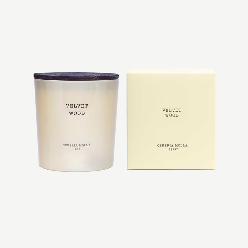 Vela Madeira de Veludo 600g